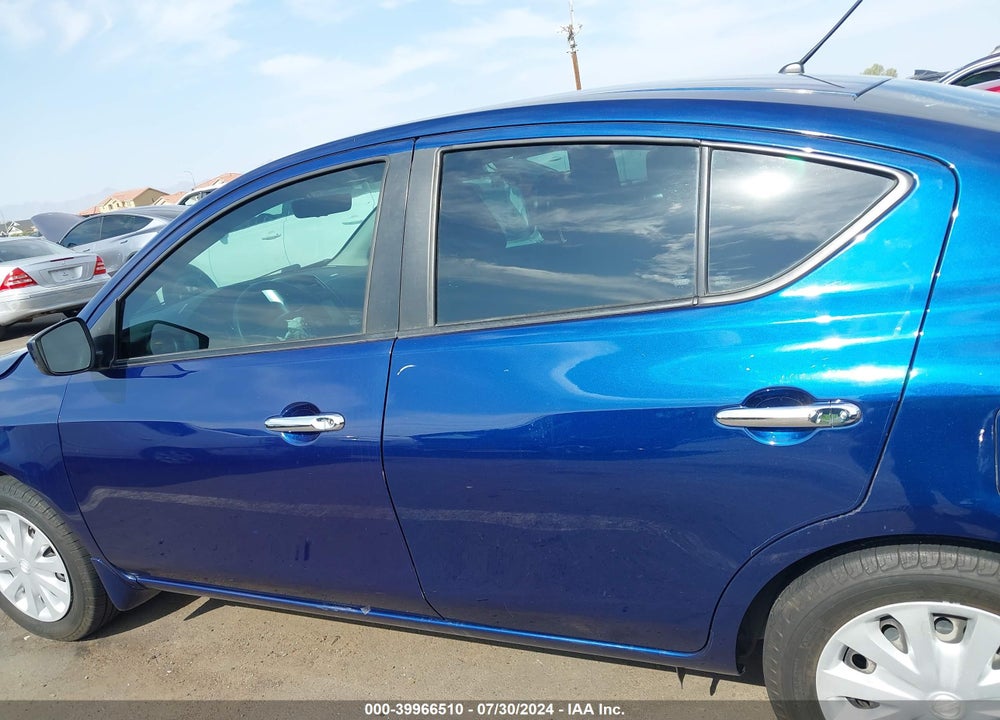 2018 NISSAN VERSA 1.6 SV VIN: 3N1CN7AP6JL886948