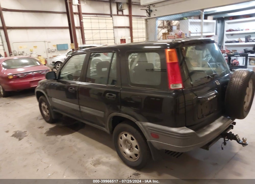 2000 HONDA CR-V LX VIN: JHLRD2840YC008420