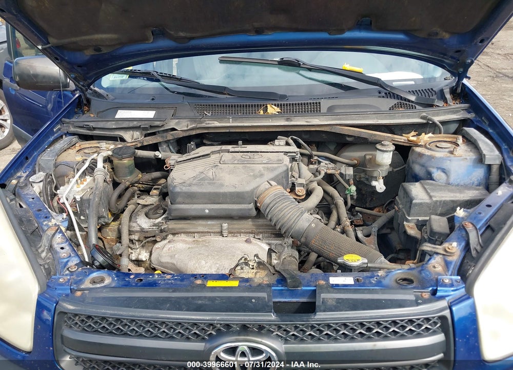 2005 TOYOTA RAV4 VIN: JTEHD20VX56042531
