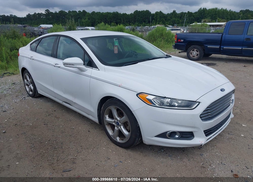 2015 FORD FUSION SE VIN: 3FA6P0H7XFR300831