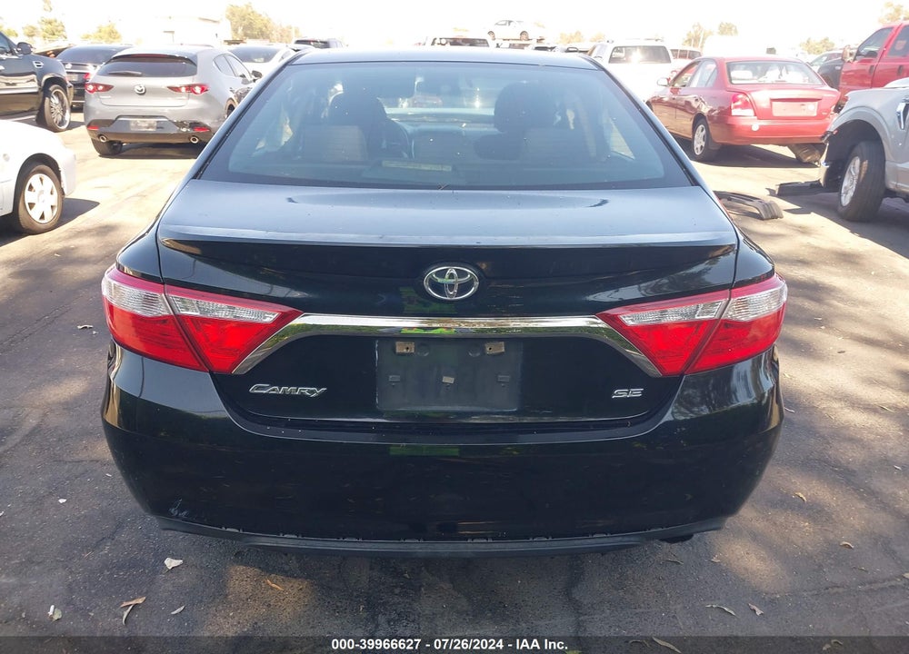2015 TOYOTA CAMRY SE VIN: 4T1BF1FK5FU089308