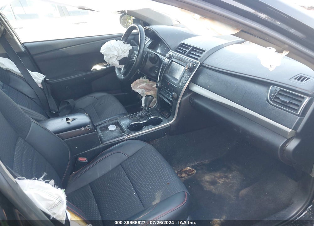2015 TOYOTA CAMRY SE VIN: 4T1BF1FK5FU089308