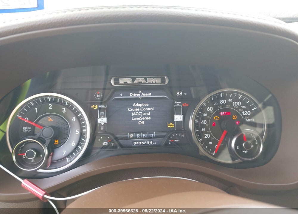 2019 RAM 1500 VIN: 1C6RRERT0KN547807