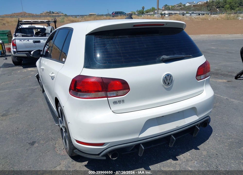 2012 VOLKSWAGEN GTI VIN: WVWHV7AJXCW002604