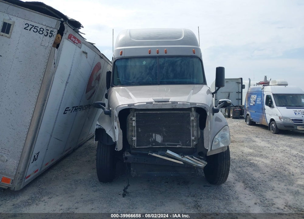 2013 FREIGHTLINER CASCADIA 125 VIN: 1FUJGLDR3DLBV3529