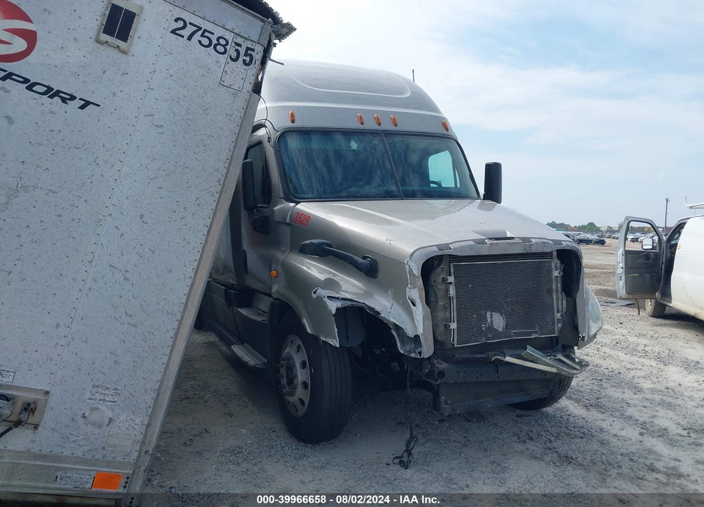 2013 FREIGHTLINER CASCADIA 125 VIN: 1FUJGLDR3DLBV3529