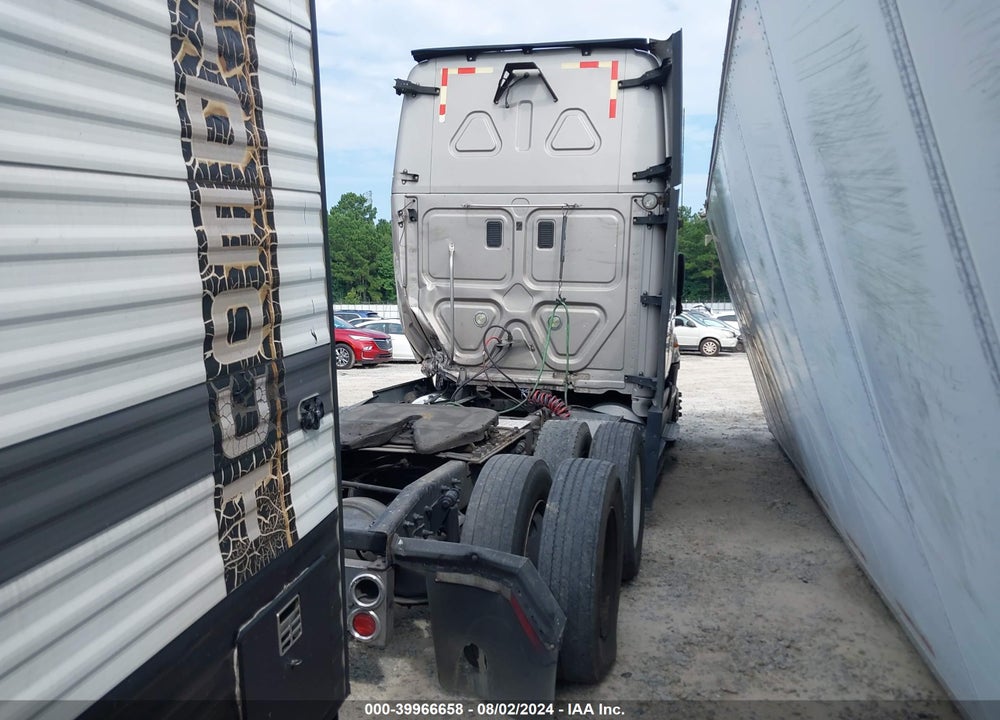 2013 FREIGHTLINER CASCADIA 125 VIN: 1FUJGLDR3DLBV3529