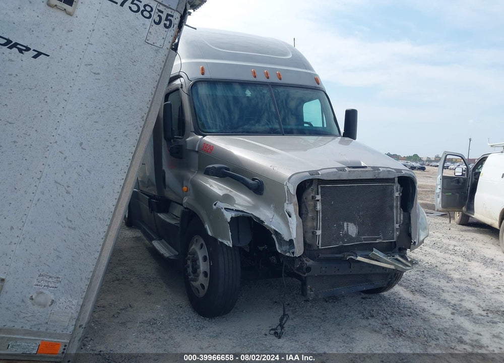 2013 FREIGHTLINER CASCADIA 125 VIN: 1FUJGLDR3DLBV3529