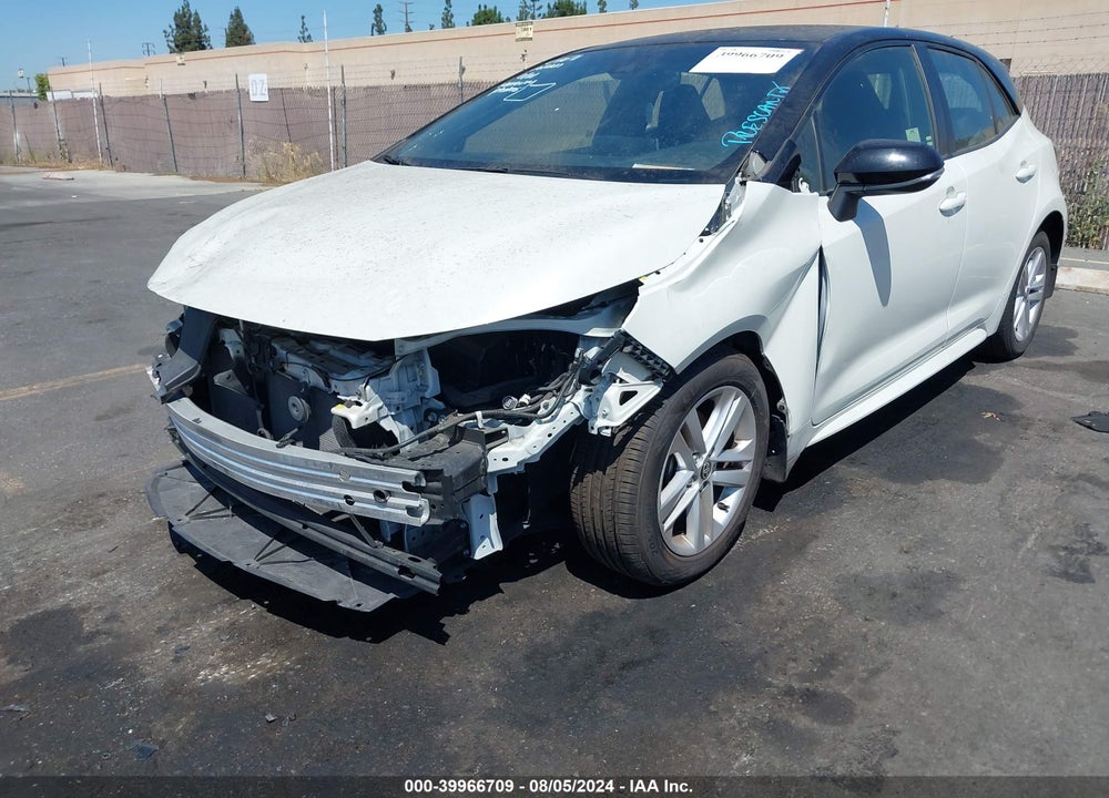 2020 TOYOTA COROLLA SE VIN: JTND4RBE2L3099809