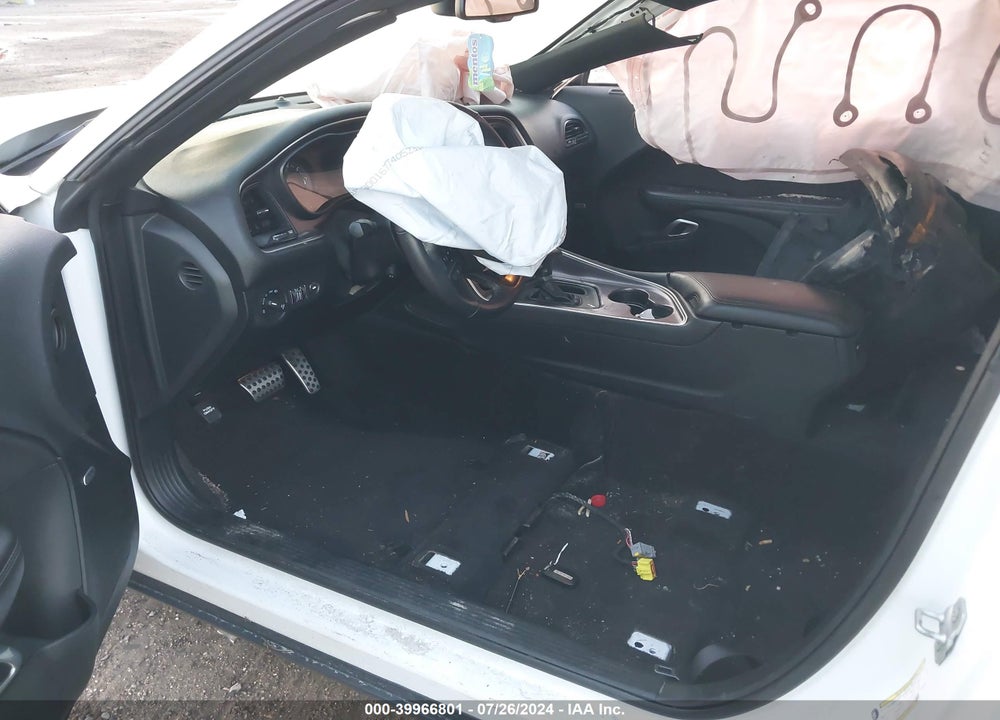 2018 DODGE CHALLENGER SXT PLUS VIN: 2C3CDZAG8JH246197