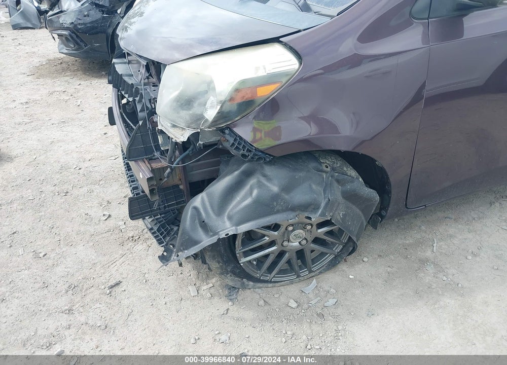 2012 SCION IQ VIN: JTNJJXB08CJ011748