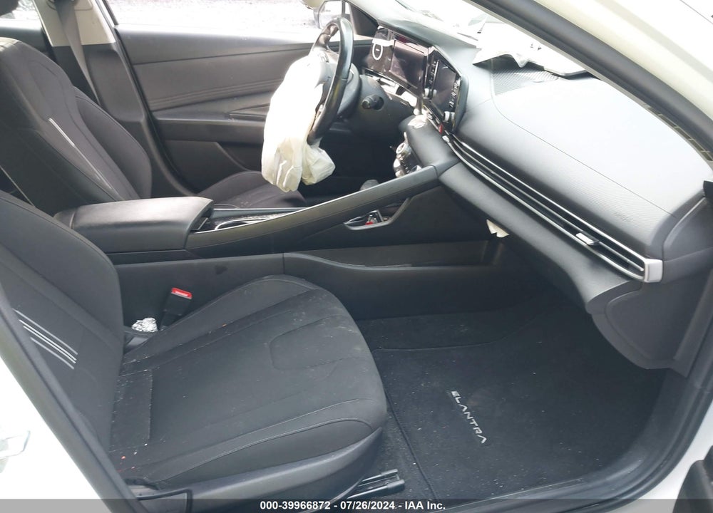 2021 HYUNDAI ELANTRA SEL VIN: 5NPLS4AG4MH023106