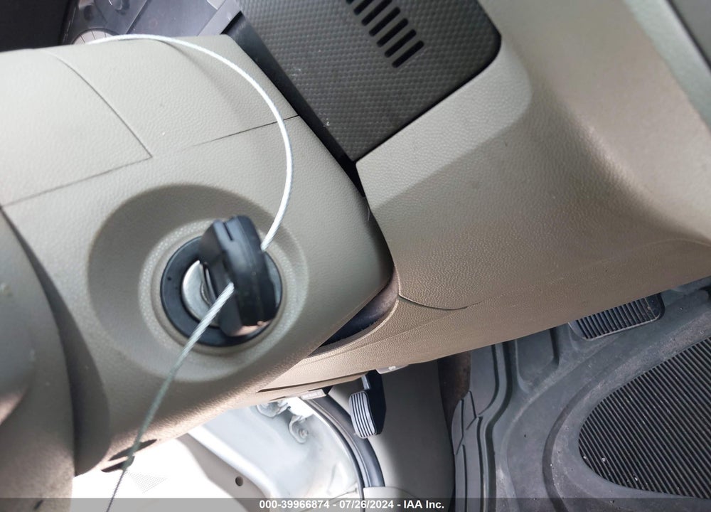 2008 FORD ESCAPE XLT VIN: 1FMCU03Z78KE64751