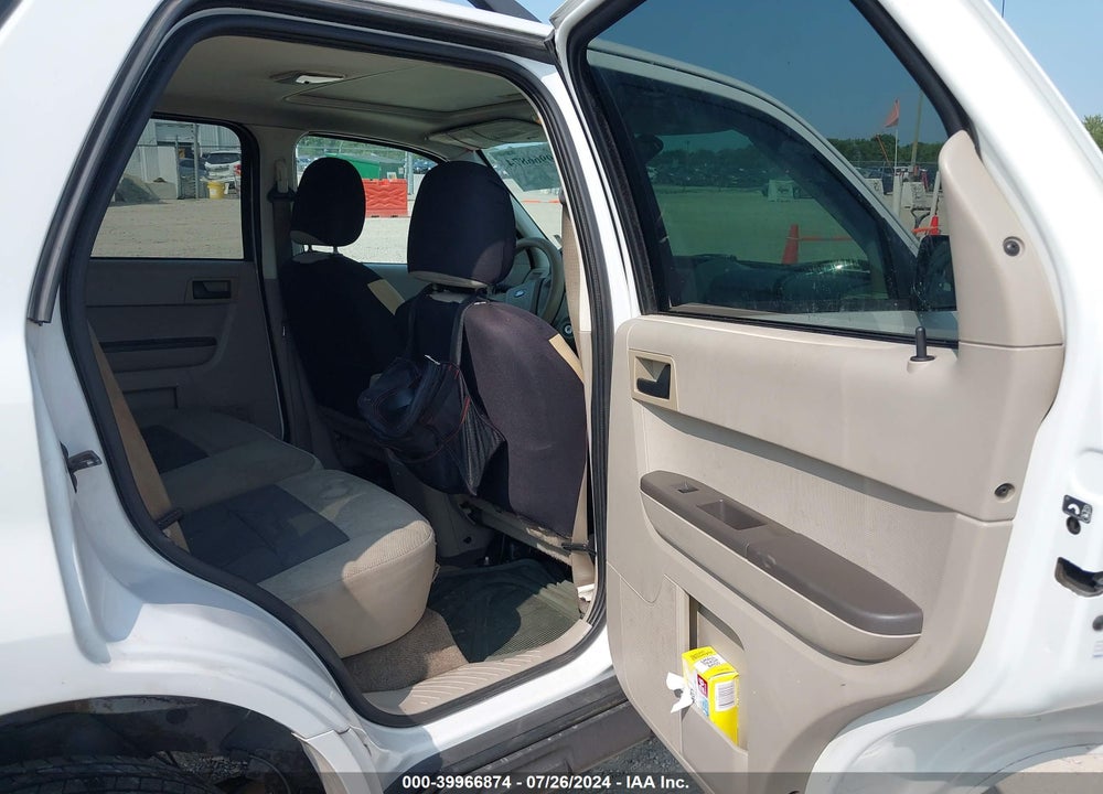 2008 FORD ESCAPE XLT VIN: 1FMCU03Z78KE64751