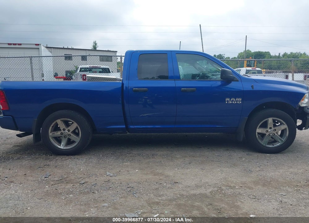 2018 RAM 1500 EXPRESS QUAD CAB 4X4 6'4 BOX VIN: 1C6RR7FG5JS129150
