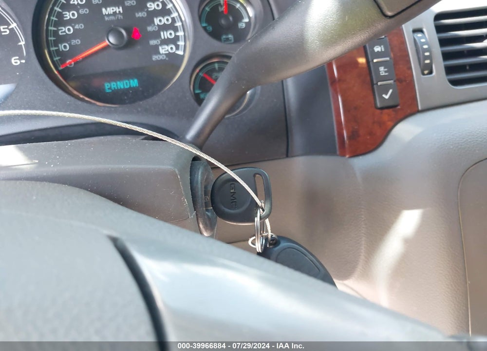 2010 GMC YUKON SLT VIN: 1GKUKCE07AR270026