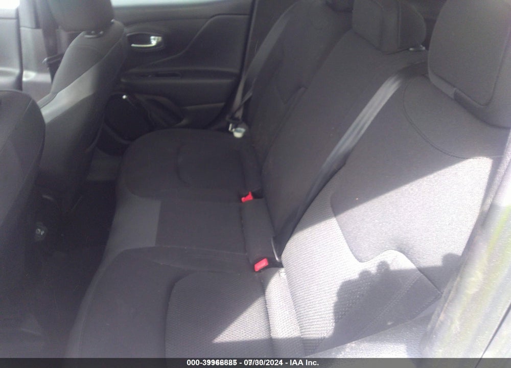 2018 JEEP RENEGADE VIN: ZACCJABBXJPH96654