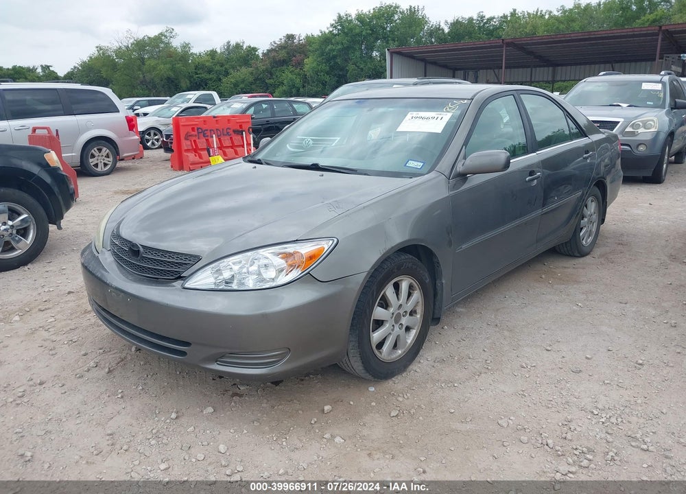 2004 TOYOTA CAMRY XLE VIN: 4T1BE32K24U830127