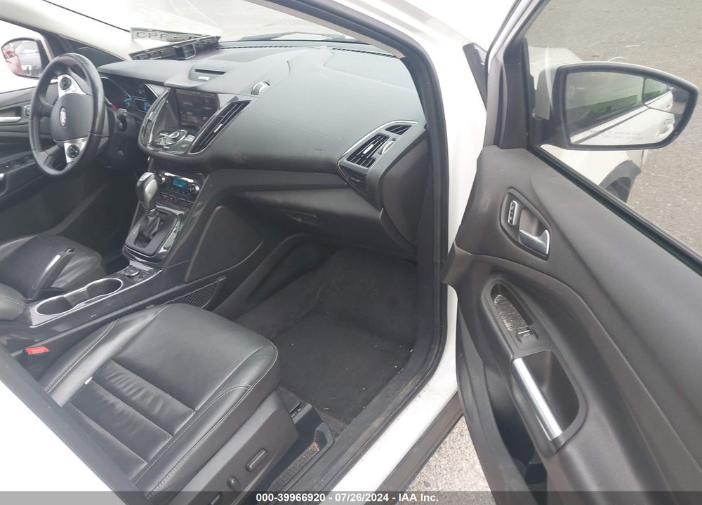 2015 FORD ESCAPE TITANIUM VIN: 1FMCU0J93FUA31531