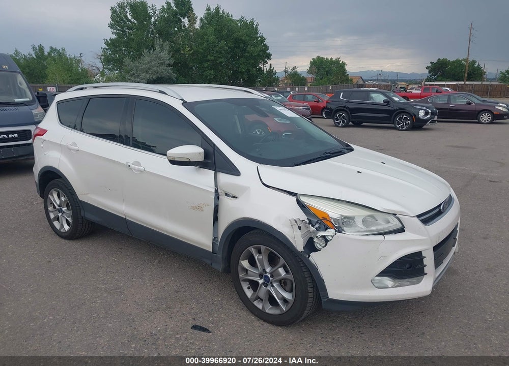 2015 FORD ESCAPE TITANIUM VIN: 1FMCU0J93FUA31531