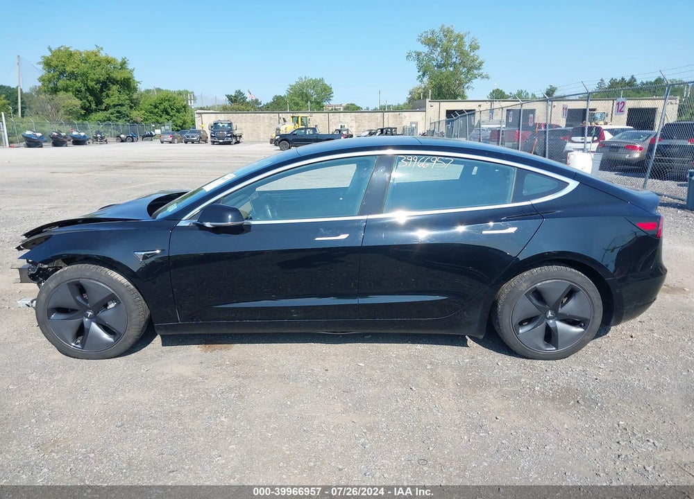 2018 TESLA MODEL 3 LONG RANGE/PERFORMANCE VIN: 5YJ3E1EB7JF103319