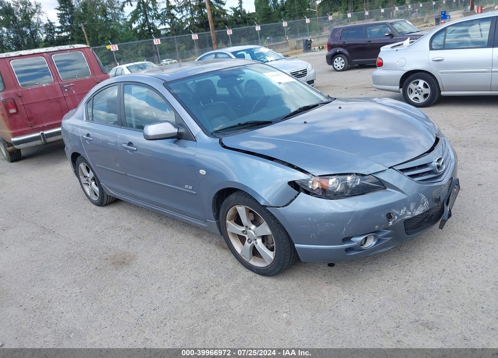 2004 MAZDA 3 S VIN: JM1BK323541181317