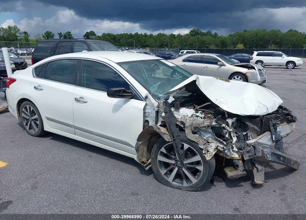 2016 NISSAN ALTIMA 2.5 SR VIN: 1N4AL3AP2GC204998