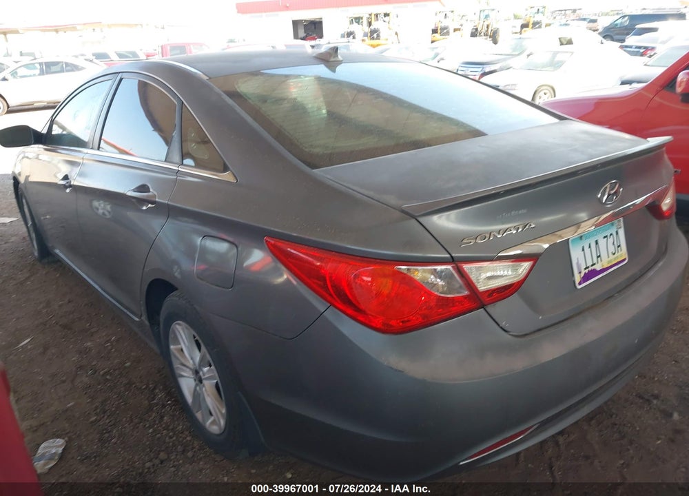 2013 HYUNDAI SONATA GLS VIN: 5NPEB4AC9DH591020