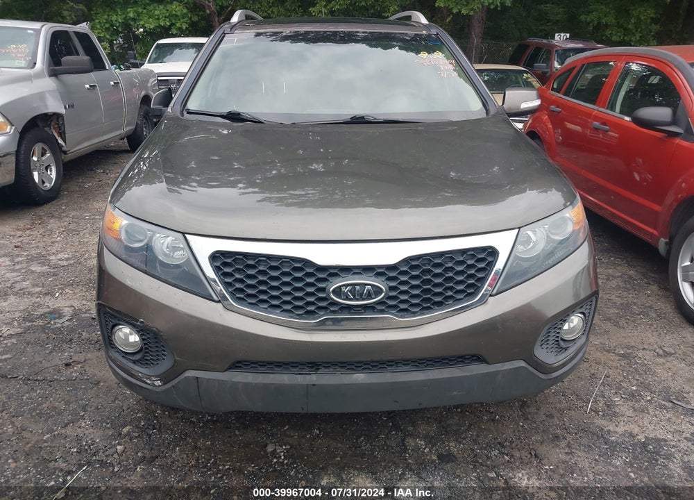 2013 KIA SORENTO EX V6 VIN: 5XYKUDA29DG328019