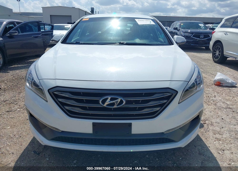 2015 HYUNDAI SONATA VIN: 5NPE34AB1FH120275