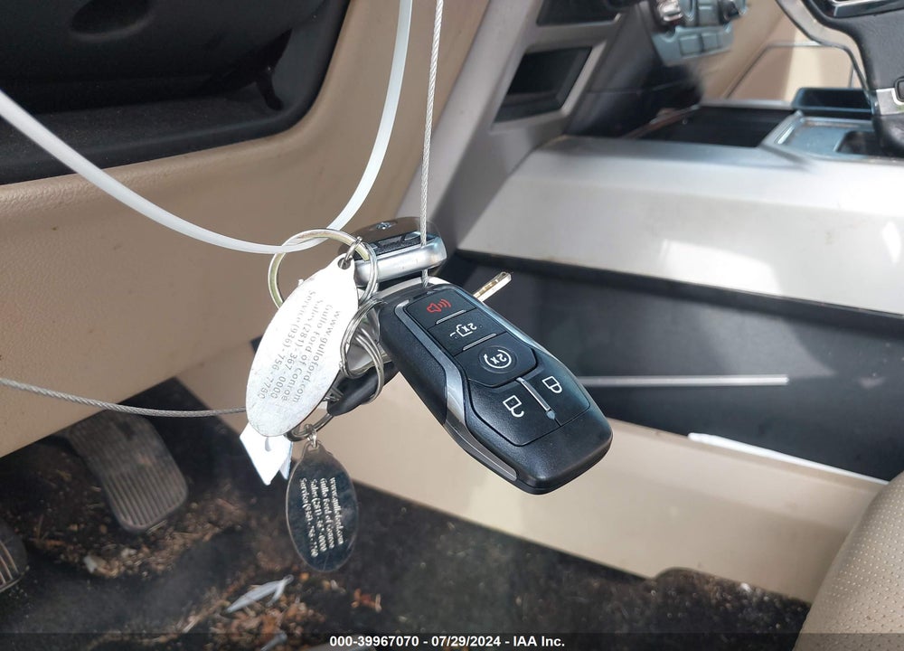 2017 FORD F-150 LARIAT VIN: 1FTEW1CG5HKE36085