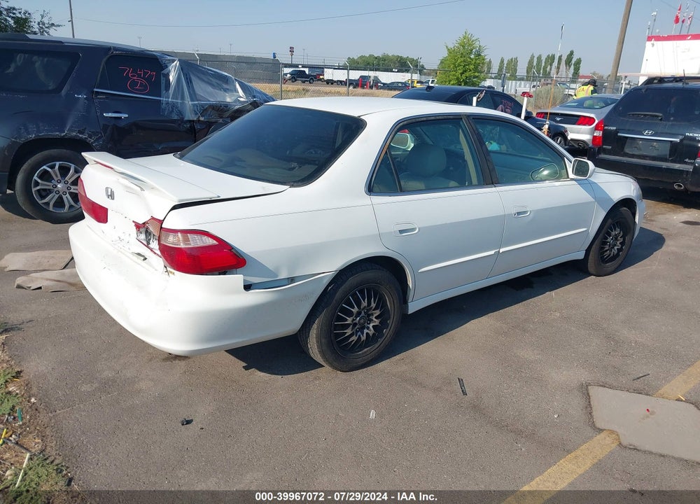 1999 HONDA ACCORD EX VIN: 1HGCG5653XA017843