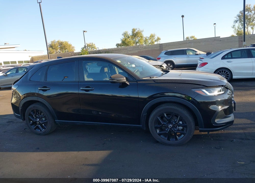 2024 HONDA HR-V 2WD SPORT/2WD SPORT W/O BSI VIN: 3CZRZ1H51RM703565