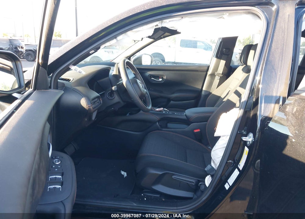 2024 HONDA HR-V 2WD SPORT/2WD SPORT W/O BSI VIN: 3CZRZ1H51RM703565