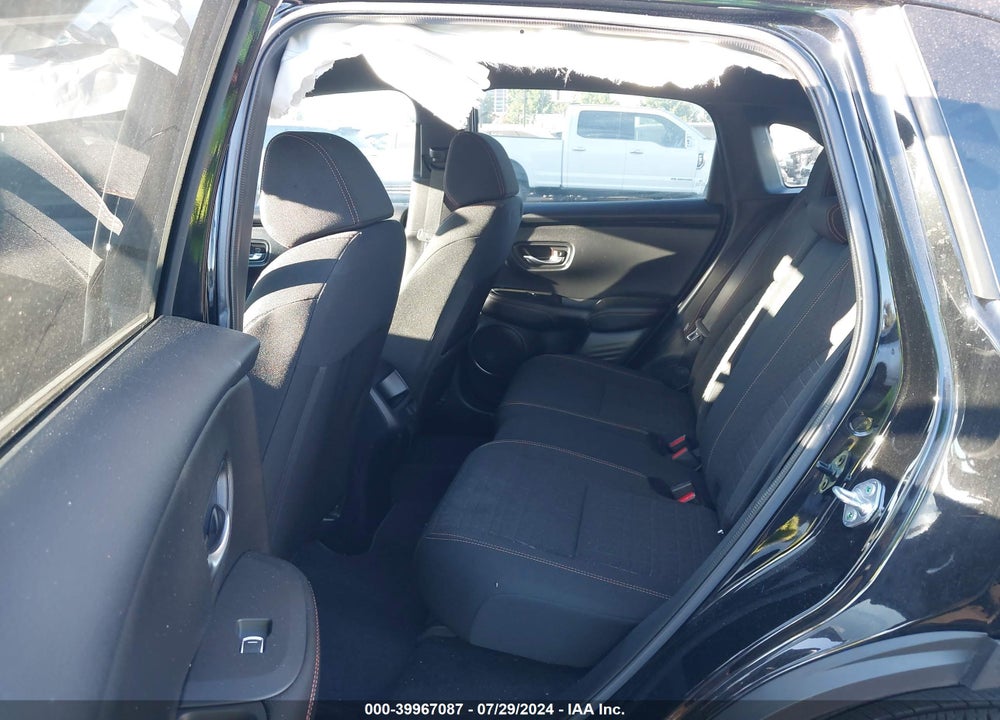 2024 HONDA HR-V 2WD SPORT/2WD SPORT W/O BSI VIN: 3CZRZ1H51RM703565