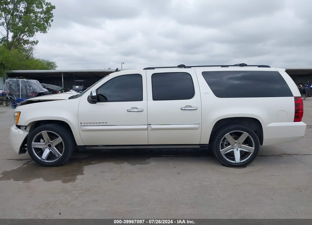 2008 CHEVROLET SUBURBAN 1500 LTZ VIN: 1GNFC16J98R197241