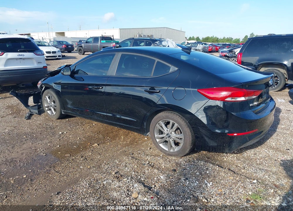 2017 HYUNDAI ELANTRA SE VIN: KMHD84LF4HU060381