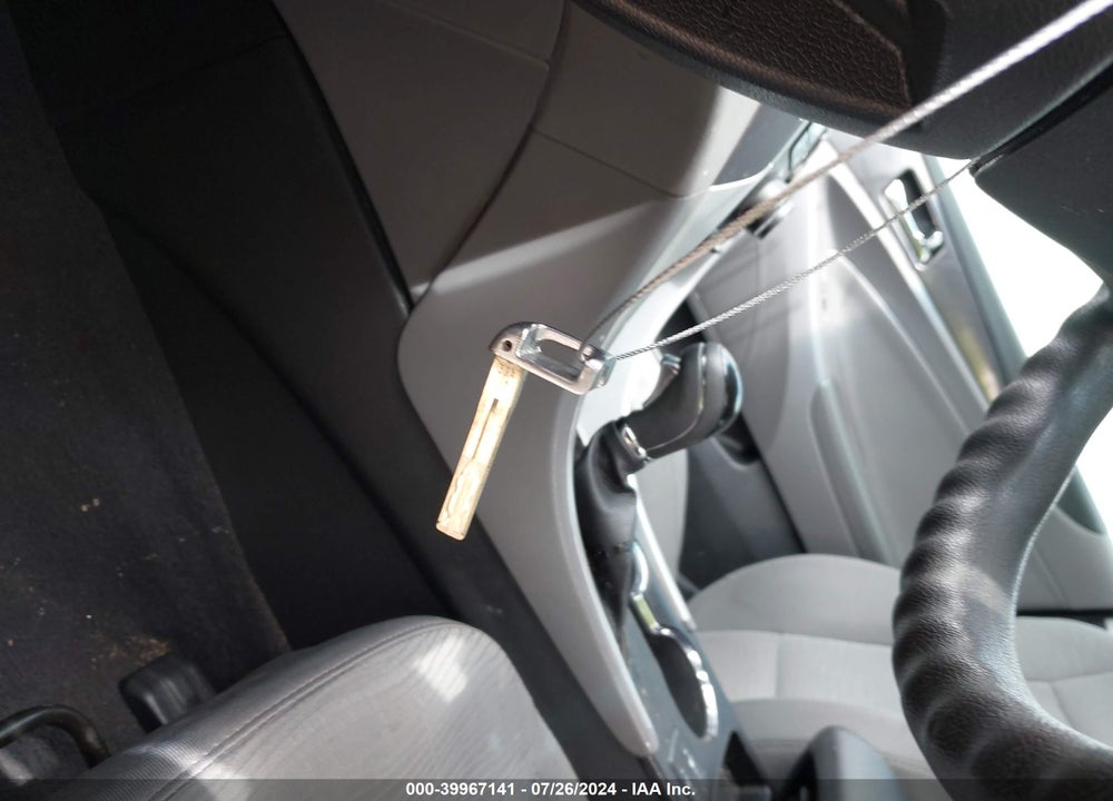 2015 HYUNDAI SONATA HYBRID VIN: KMHEC4A4XFA120814