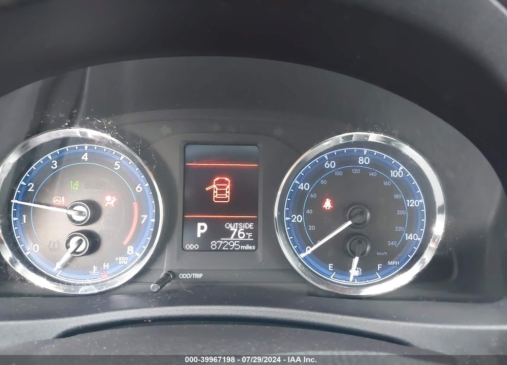 2017 TOYOTA COROLLA LE VIN: 2T1BURHE1HC934705