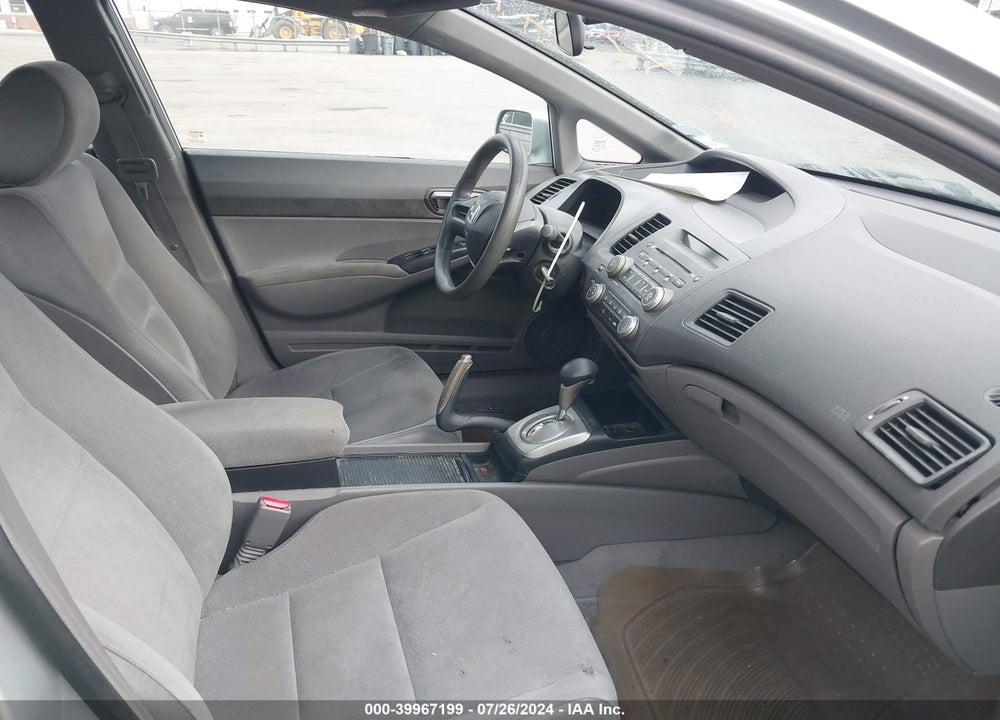 2008 HONDA CIVIC SDN LX VIN: 1HGFA16508L108176