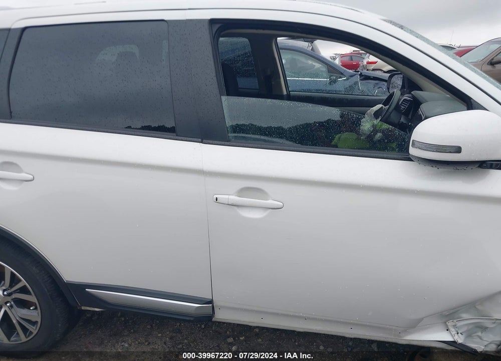 2018 MITSUBISHI OUTLANDER LE/SE/SEL VIN: JA4AD3A30JZ062878