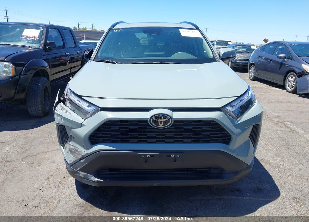 2022 TOYOTA RAV4 XLE VIN: 2T3W1RFV7NW229213