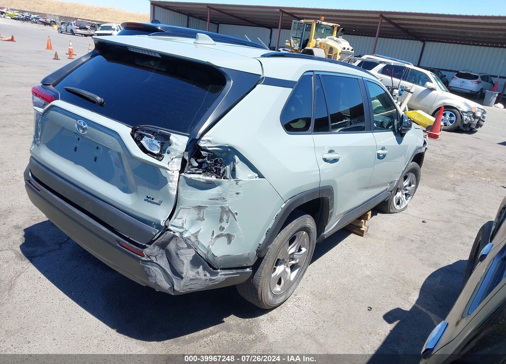 2022 TOYOTA RAV4 XLE VIN: 2T3W1RFV7NW229213