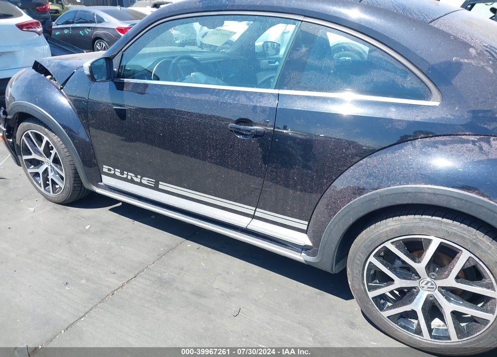 2016 VOLKSWAGEN BEETLE 1.8T DUNE VIN: 3VWS17AT1GM632145