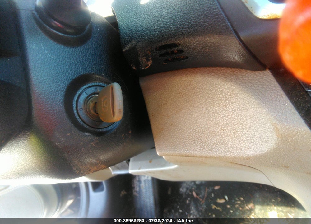 2016 HONDA ACCORD VIN: 1HGCR2F34GA237385