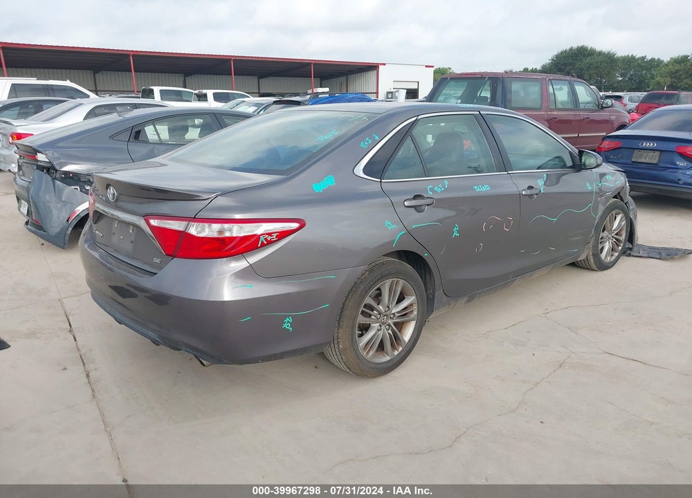 2017 TOYOTA CAMRY SE VIN: 4T1BF1FK6HU749990