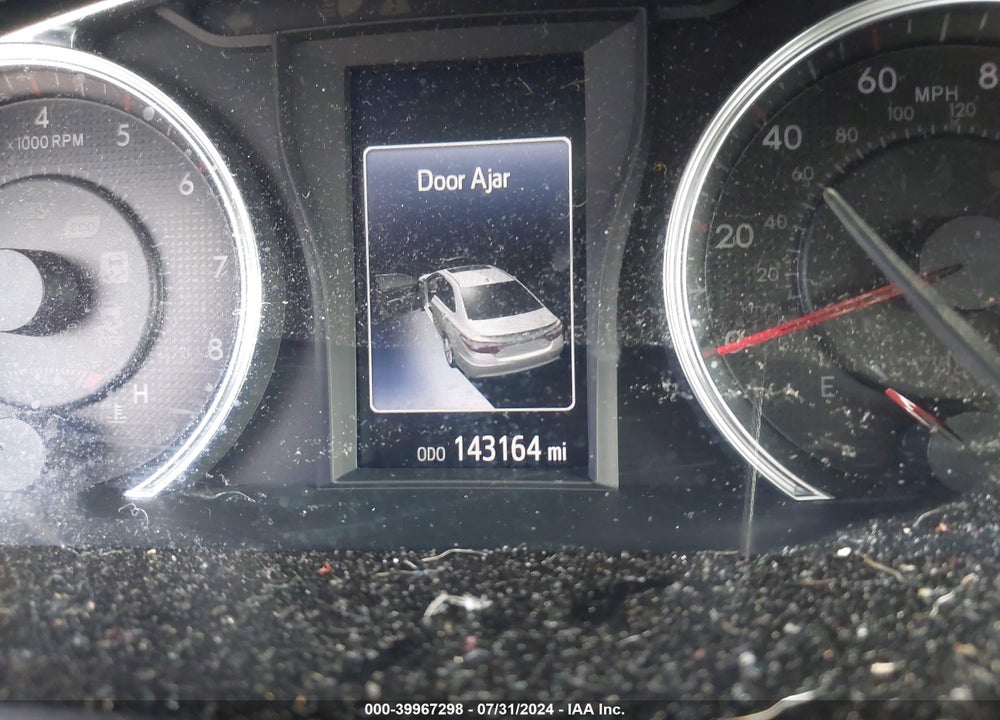 2017 TOYOTA CAMRY SE VIN: 4T1BF1FK6HU749990