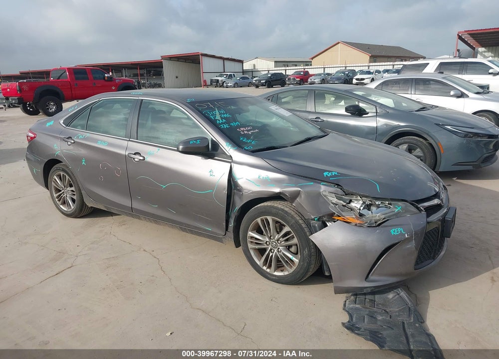 2017 TOYOTA CAMRY SE VIN: 4T1BF1FK6HU749990