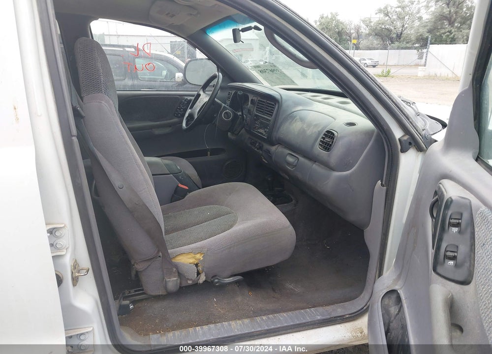 1999 DODGE DURANGO VIN: 1B4HS28Y3XF589570