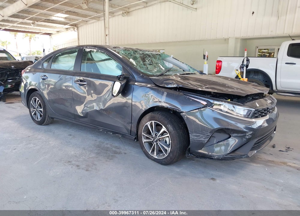 2024 KIA FORTE LXS VIN: 3KPF24AD5RE758174